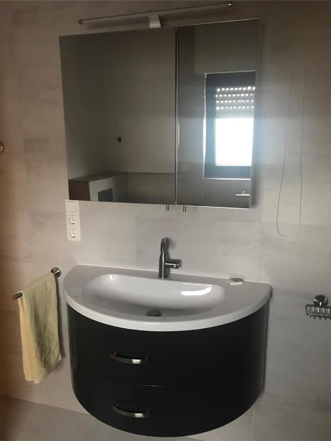Fuer Pendler Und Monteure Oder Ferienwohnung Zum Erholen Ober-Ramstadt Ngoại thất bức ảnh